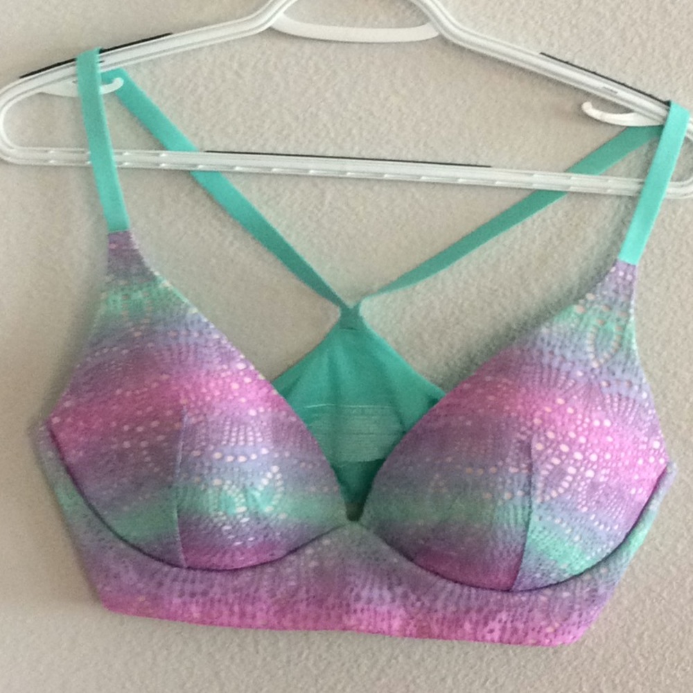 Victoria Secret’s Lightly Lined Plunge Bra